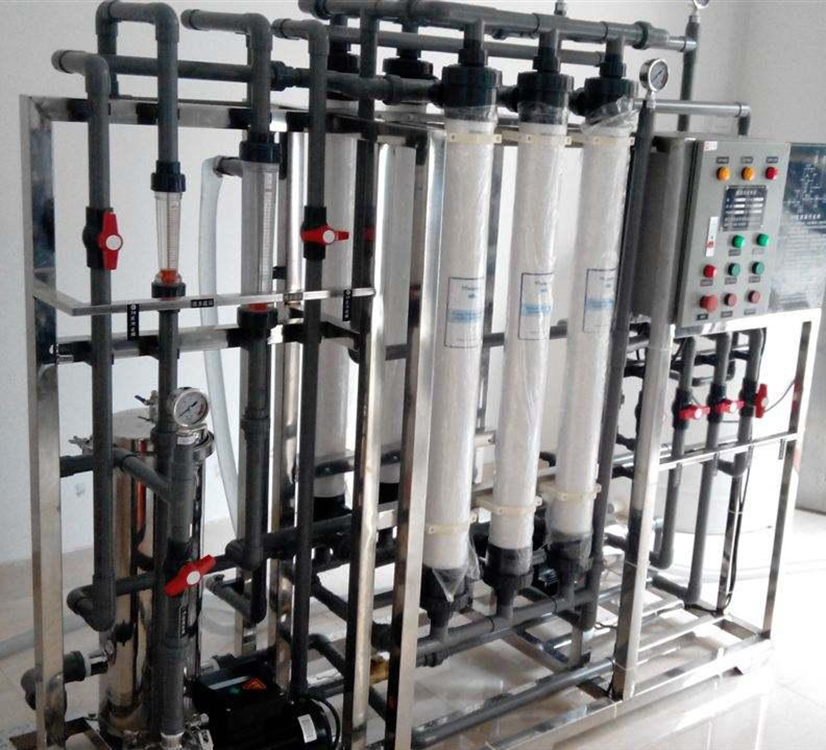 1753259846851001.jpg 超濾凈水設(shè)備.jpg